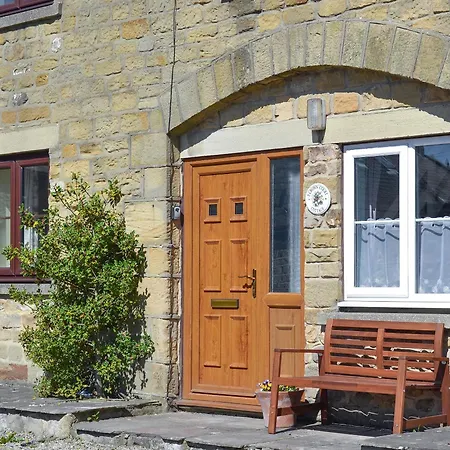 Holiday home Crown Courtyard