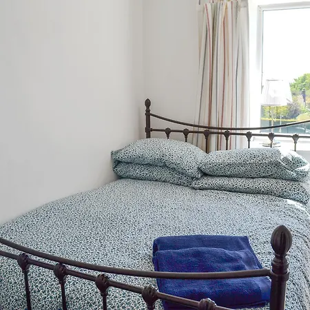 Crown Courtyard Сasa de vacaciones *